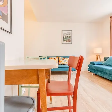 Noor Colorful Parking Option Apartman Graz